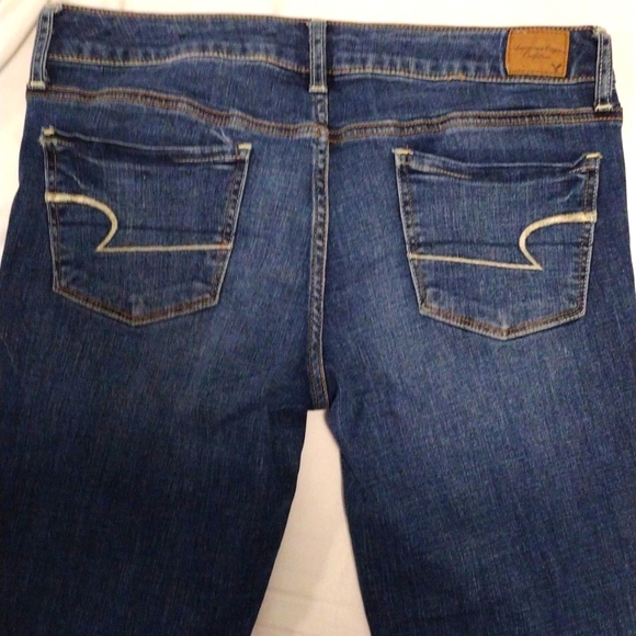 Woman's American Eagle Super Stretch Skinny Jeans Blue Denim Distressed size 10 - Picture 7 of 11